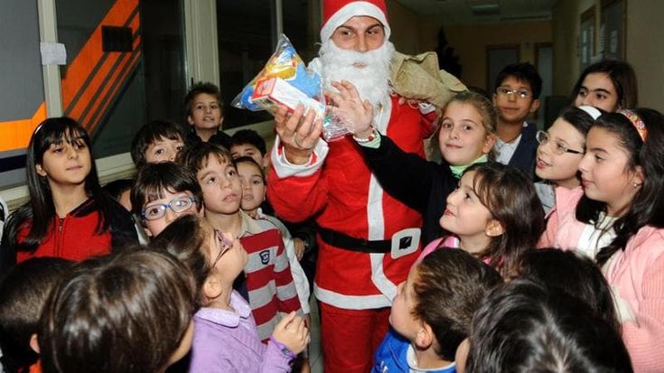 Feste a scuola e vacanze. In quali regioni c’è il Ponte dell’Immacolata. E il calendario di Natale