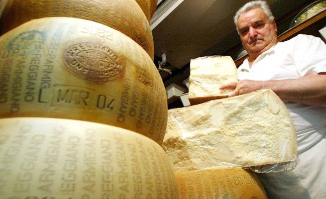 Parmigiano, consumi tengono<br />cresce la quota di export