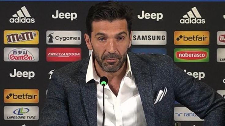 L’ultima sorpresa di Gigi Buffon, un altro campione che lascia la porta aperta a metà