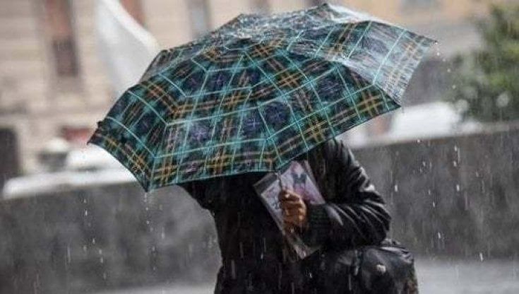Previsioni meteo, arriva il vortice spacca estate che porta i temporali sull'Italia