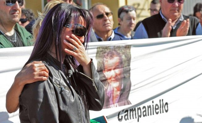 Le lacrime di Tiziana Marrone:<br />"Lo Stato deve vergognarsi"