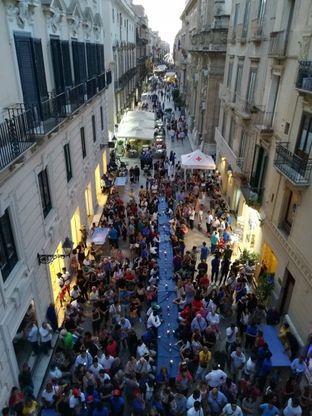 Trapani, tavolata in centro storico per "Un Mediterraneo di pace"