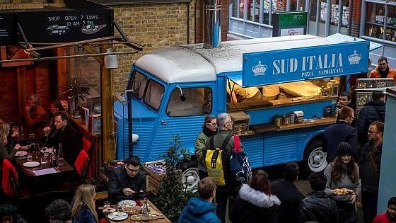 Sud Italia: quando lo street food napoletano fa impazzire Londra