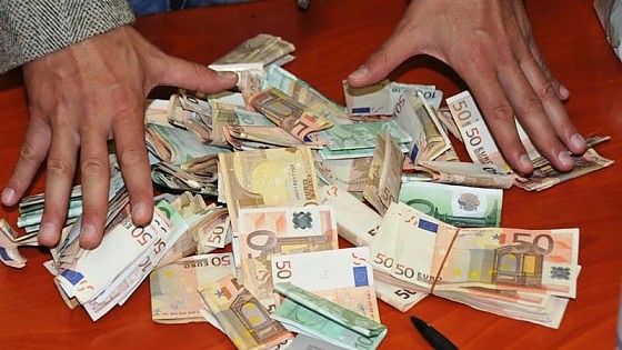 Banche, rapine dimezzate nei primi nove mesi del 2014