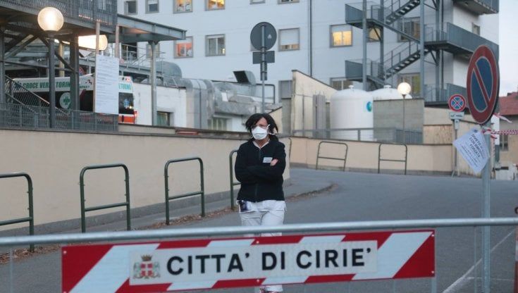 Ciriè, uno dei 15 ospedali in italia dove era vietato abortire corre ai ripari e vara il servizio 