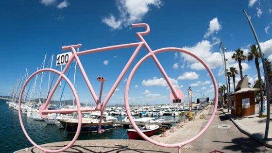 Ciclismo, un Giro d'Italia 'mondiale': 200 paesi collegati per l'edizione numero 100