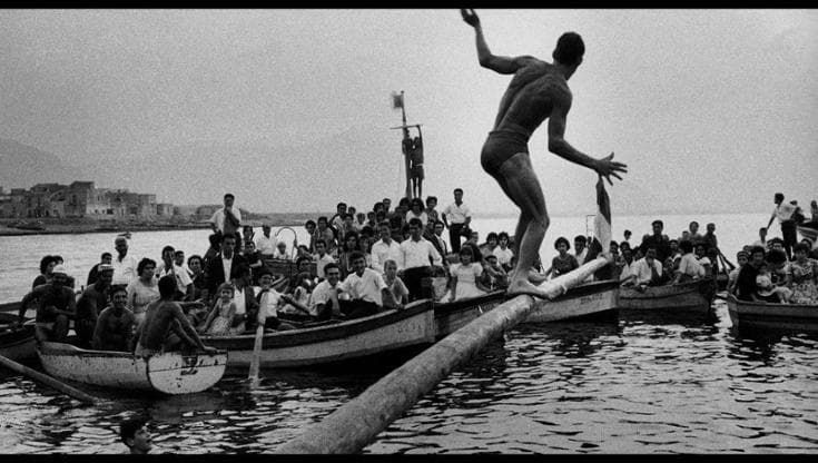 "FERDINANDO SCIANNA il fotografo dell'ombra" di Roberto Andò