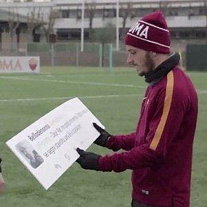 I tifosi sfidano i giocatori della Roma a colpi di tweet