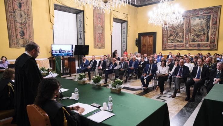 La Corte dei Conti parifica il bilancio regionale e critica la sanità. Pm contro i super dirigenti
