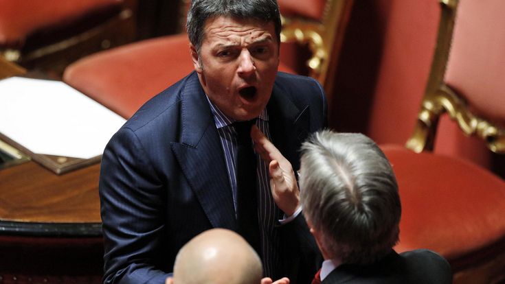 Renzi: “Non siamo al governo per votare le scandalose leggi dei grillini. Ci portano al caos”