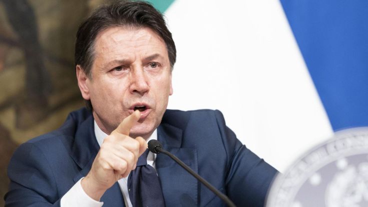 Conte boccia ancora il Mes: “Lottiamo per gli Eurobond, non firmo accordi inadeguati". E attacca Salvini e Meloni