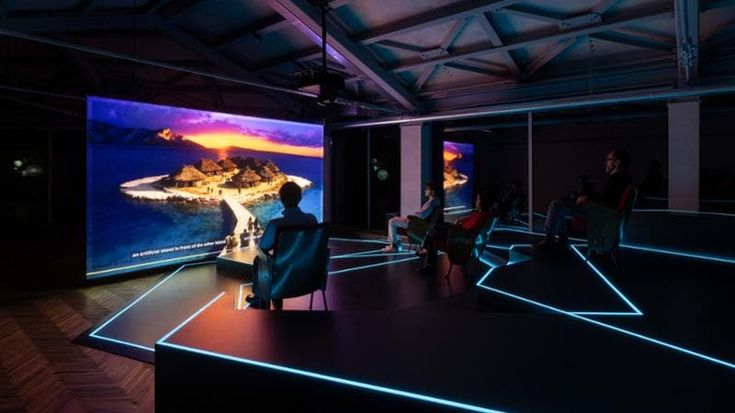 Sull’isola di Hito Steyerl, la fantascienza è il futuro