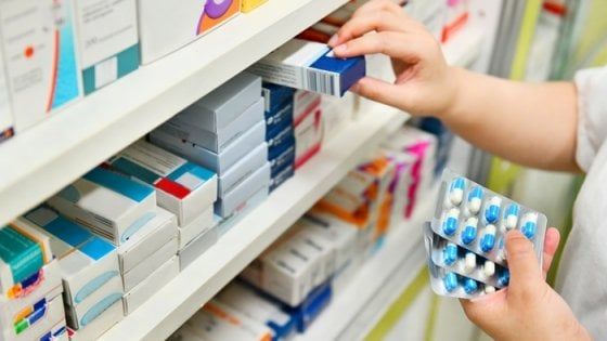 Dall'ansia ai dolori muscolari: sale il prezzo di 800 farmaci di fascia C