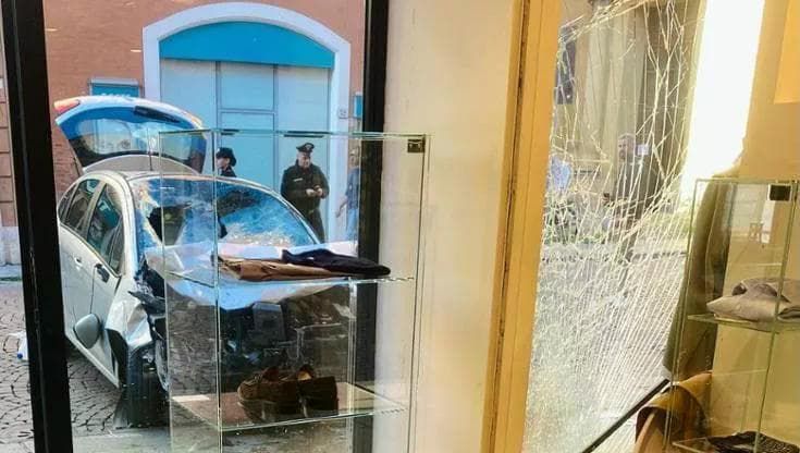 Salute mentale, gli psichiatri: “Sistema in crisi, non possiamo gestire la pericolosità sociale”