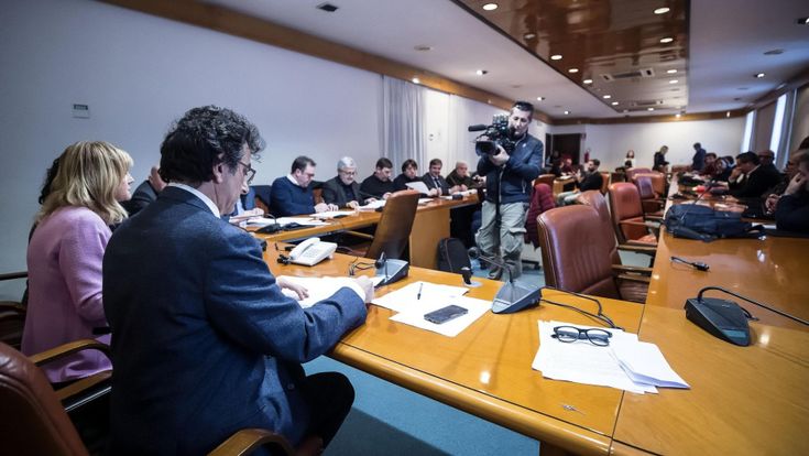 Statali, il nuovo contratto mette a rischio i conti 