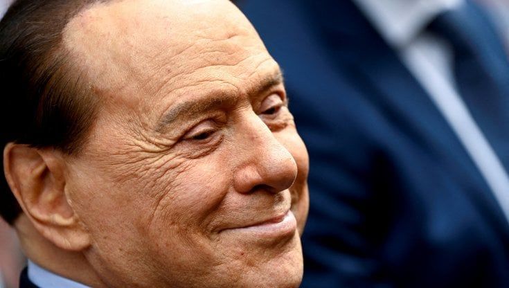 Il corpo del Capo, l'ultimo ballo di Silvio Berlusconi 