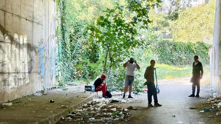 Gli squatter di Tor Sapienza: “Qui si fa la guerra per mangiare e si vive da disperati”