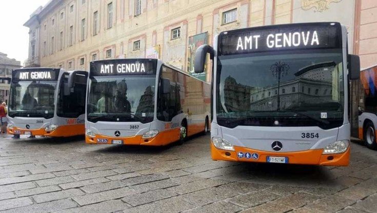 Genova, allarme sulle partecipate Amt e Amiu. Capitali a rischio, cosa può succedere