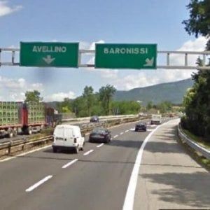 Avellino, chiude per lavori il Raccordo autostradale 2