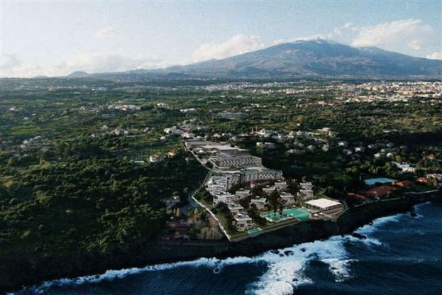 Ristrutturazione ecosostenibile all'hotel Hilton Capo Mulini di Catania