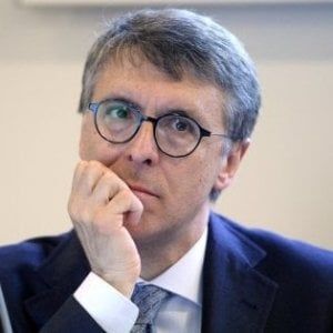 Napoli, Raffaele Cantone: "Ma una squadra che si ritira per cori non mi piacerebbe"