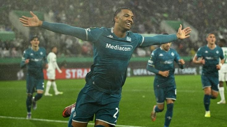 La Fiorentina si ritrova in Conference, a Vienna è 3-0 al Rapid: in gol Ndour, Dzeko e Gudmundsson