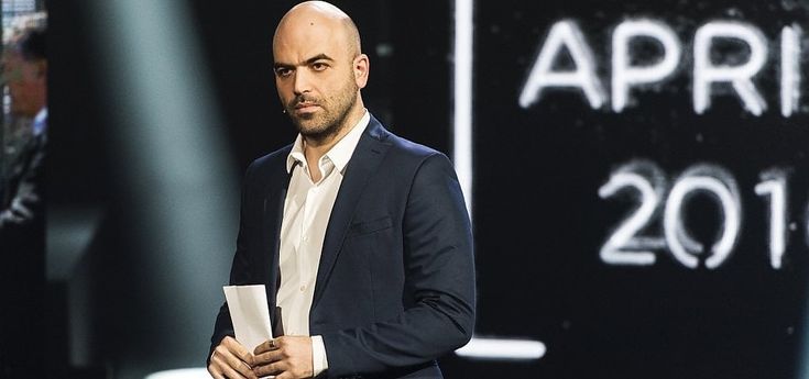 Roberto Saviano racconta il 2016: "Troppi muri per essere felici"