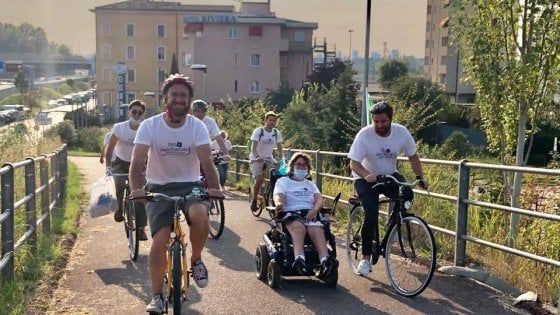 Marcia indietro dopo gli insulti alla candidata disabile: "Le chiedo scusa"