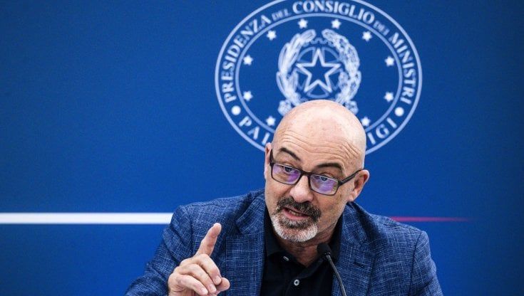 Gas, Cingolani assicura: "Quantità per l'inverno ci sono". Dalla Russia forniture sempre a zero