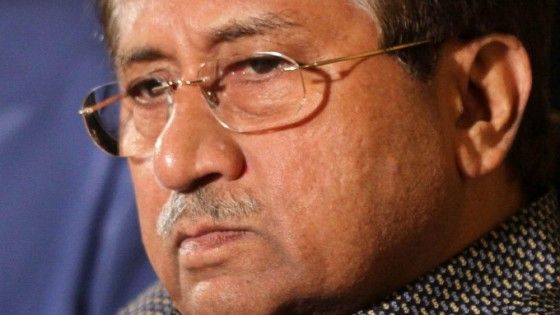 Pakistan, l'ex presidente Musharraf a processo per tradimento