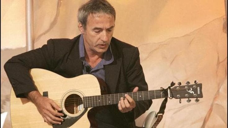 David Riondino, i funerali. Corrado Guzzanti: “Noi quasi parenti. Spero i ragazzi lo riscoprano”