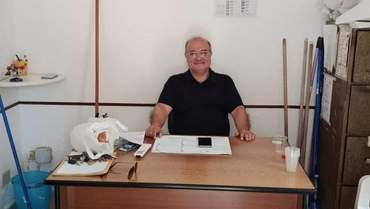 A Trabia il sindaco veste i panni del custode e apre il cimitero comunale