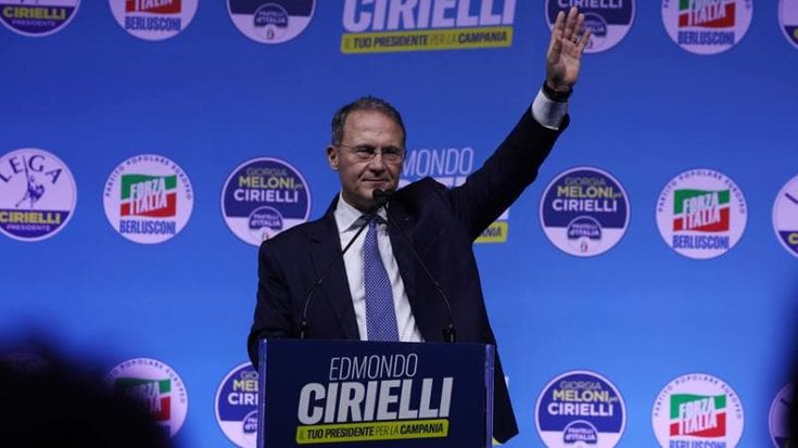 Sanità, Cirielli torna alla carica: “Un disastro, truccati i dati”. Salvini: “No ai condoni edilizi”