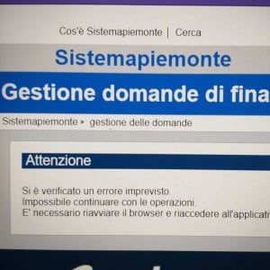 In tilt il sistema informatico della Regione nel primo giorno per richiedere il bonus