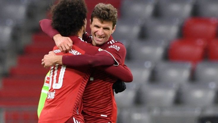 Bundesliga, il Bayern travolge il Wolfsburg. Lewandowski supera Gerd Muller