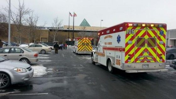 Stati Uniti, spari in centro commerciale in Maryland: 3 morti