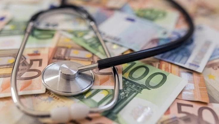 In Liguria il record nazionale per l’acquisto di farmaci. E cresce la spesa per la sanità privata