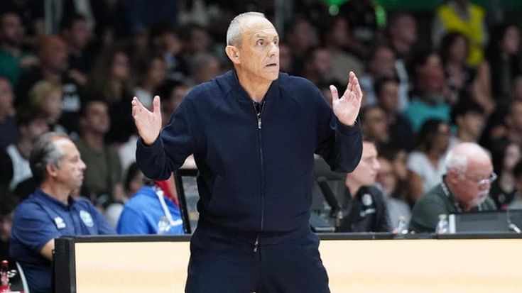Finale scudetto, Olimpia battuta dalla Virtus in gara 2. Messina: “Dovevamo muovere più velocemente la palla, ora pensiamo a gara 3”