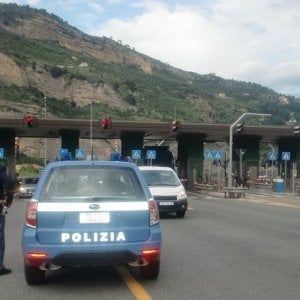 Ventimiglia, incidente in scooter, amputato il piede a una ragazza di 17 anni