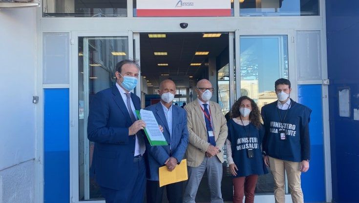 Palermo, area test Covid da mille metri quadrati in aeroporto