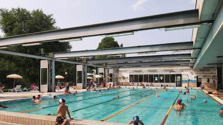 Caccia alle piscine al sole, entro luglio tutte riaperte dopo i cantieri del Pnrr