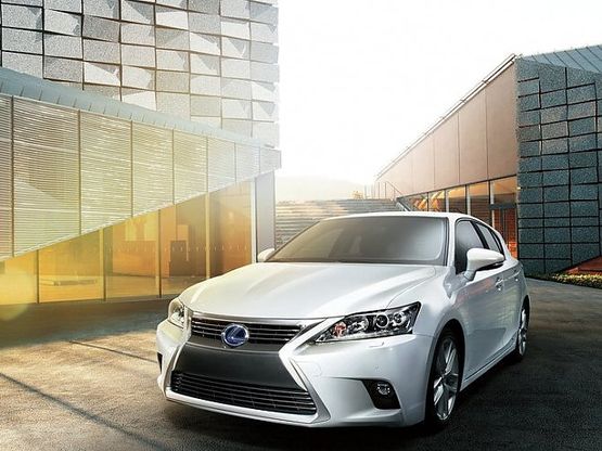 Lexus CT 200h