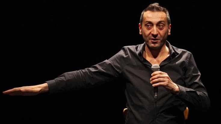 Cosa fare a Milano oggi 7 maggio: “Canzoni, la vita” al Leonardo e “DroneArt Show” all'Ippodromo