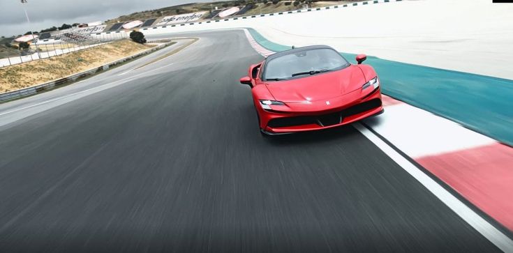 Ferrari SF90 Stradale