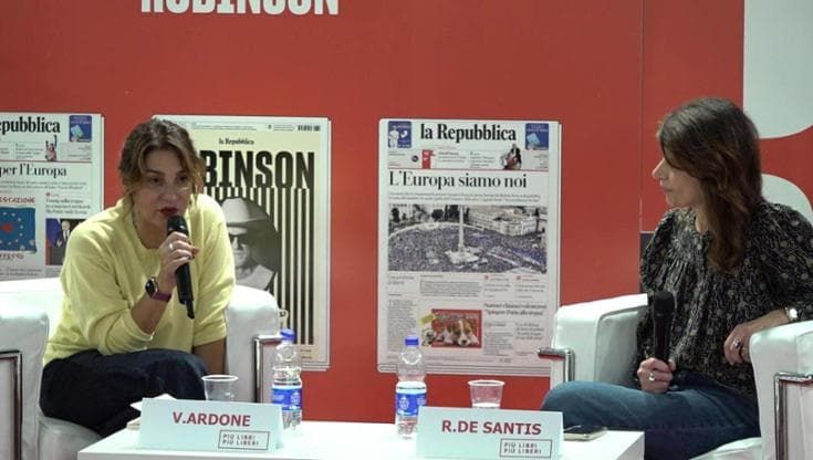 Plpl, Viola Ardone: "La letteratura non serve a niente, se no non ci sarebbero più guerre"