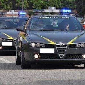 Foggia, militare della guardia di finanza travolto da un motociclista al posto di blocco: è grave