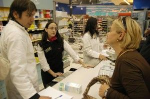Dossier, cos&igrave; cresce l'esercito <br />dei nuovi poveri della Sanit&agrave;