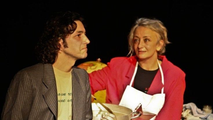Carrara, aprono un teatro finanziandolo col "biglietto sospeso"