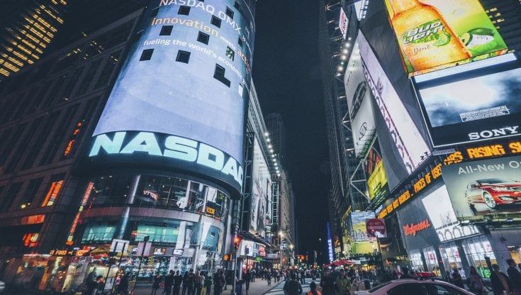Le Borse Ue chiudono in rialzo con il rimbalzo del Nasdaq. Ma il tech resta al centro della "rotazione" dei capitali