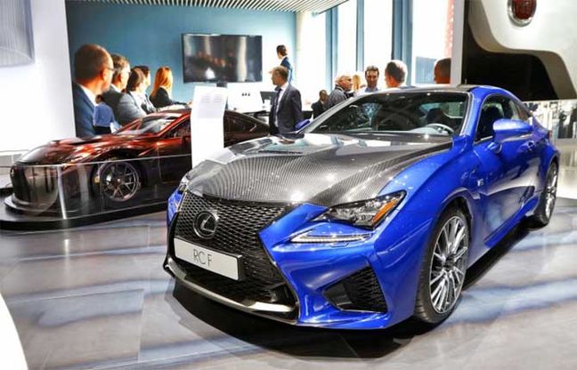 Lexus gamma F, brividi da berlina